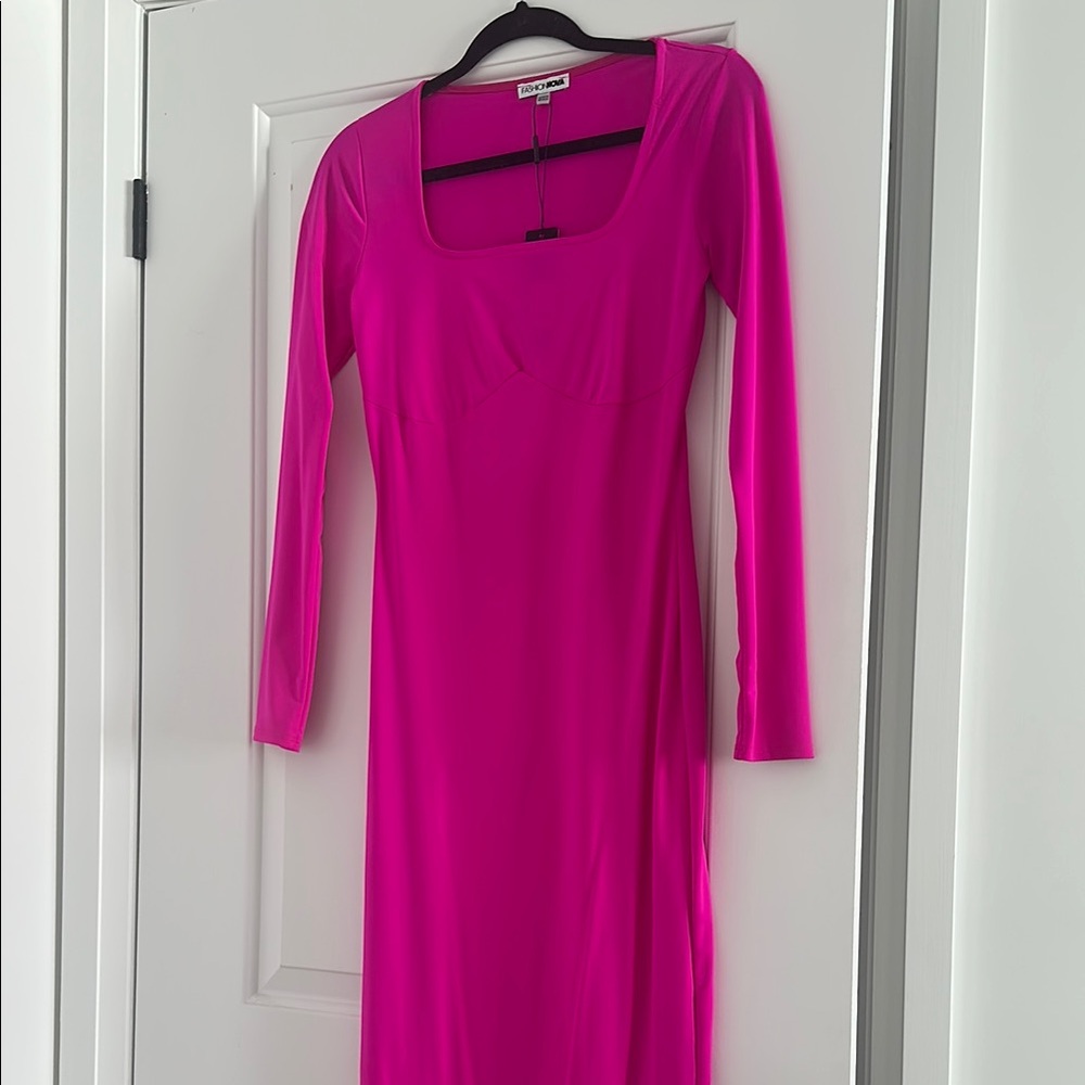 Fashion Nova Pink Square Neck Long Sleeve Bodycon Dress